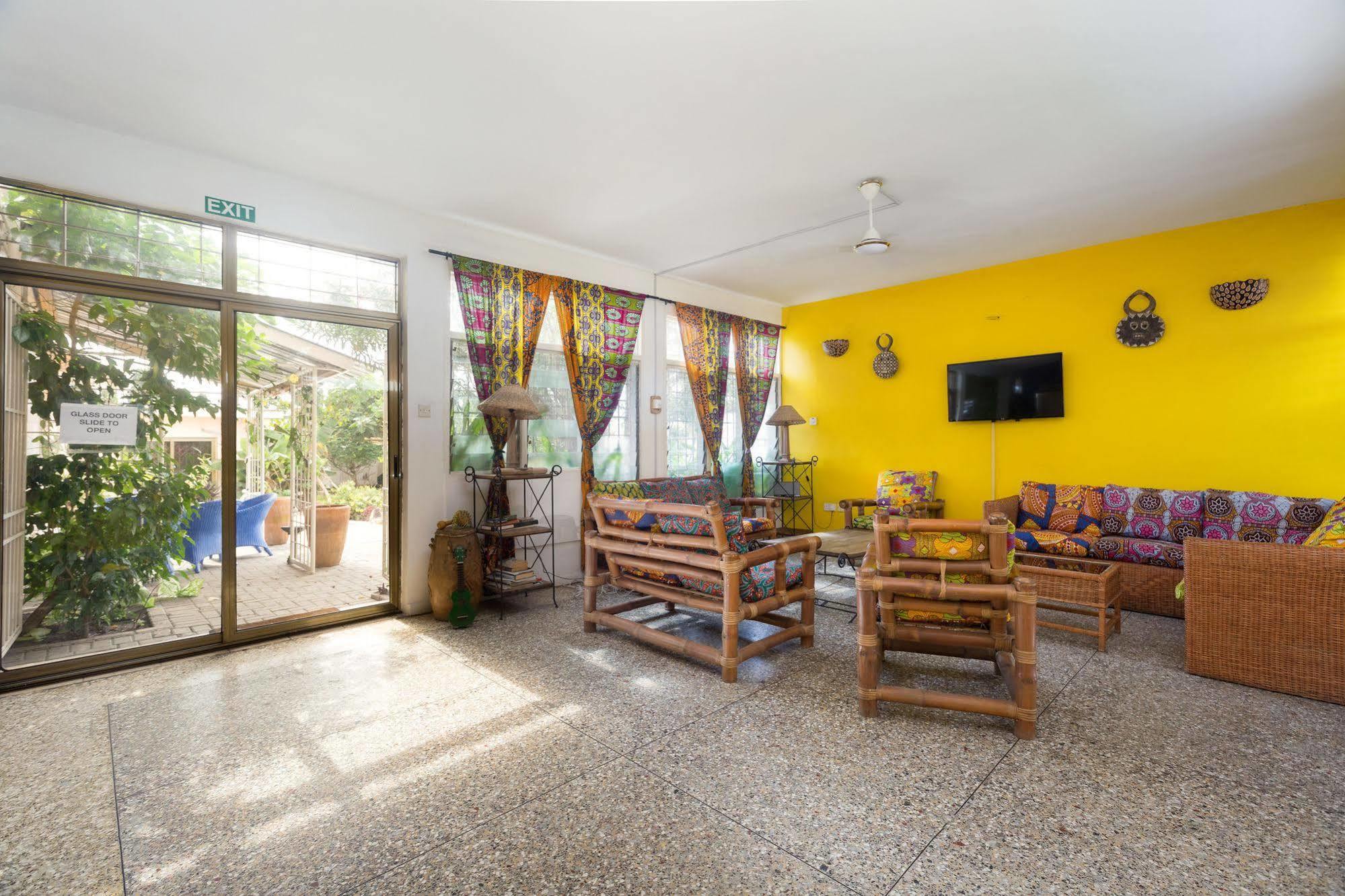 Agoo Hostel (Adults Only) Άκρα Εξωτερικό φωτογραφία